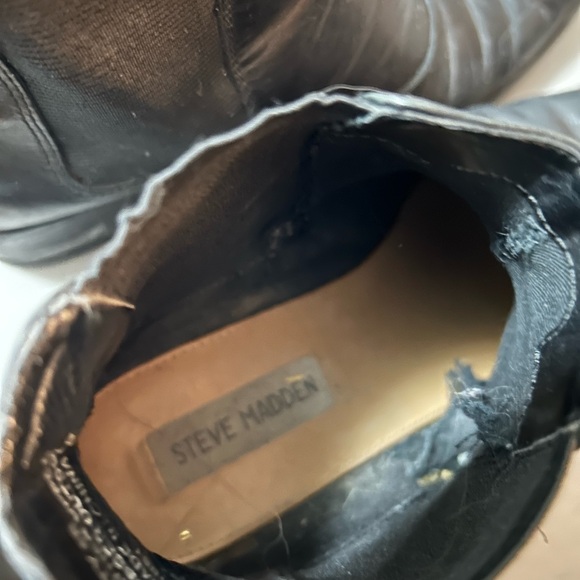 Steve Madden Black Booties - Picture 4 of 6